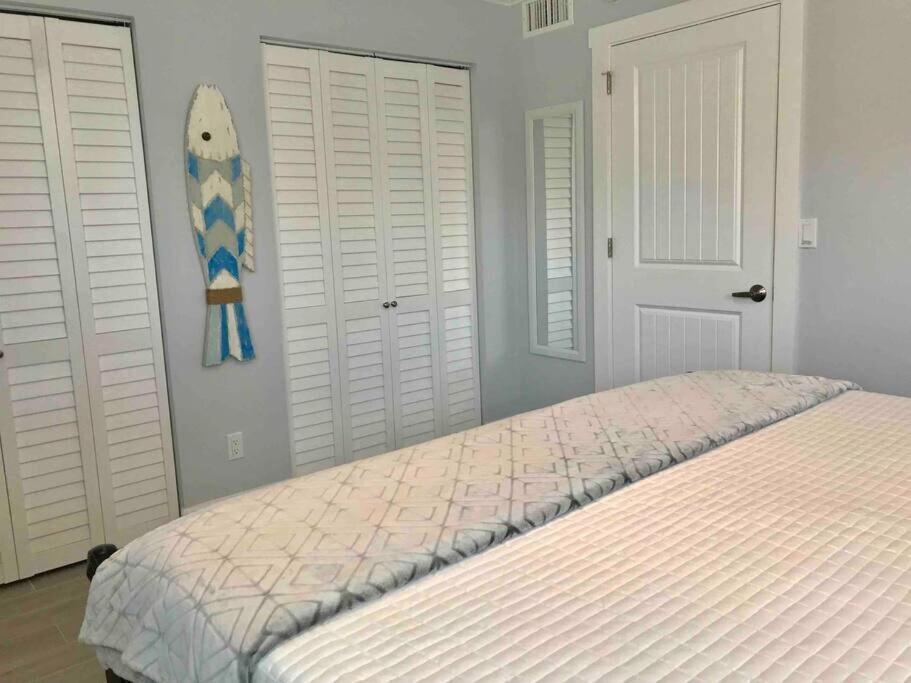 Sailfish 1 - Waterfront & Pet Friendly
