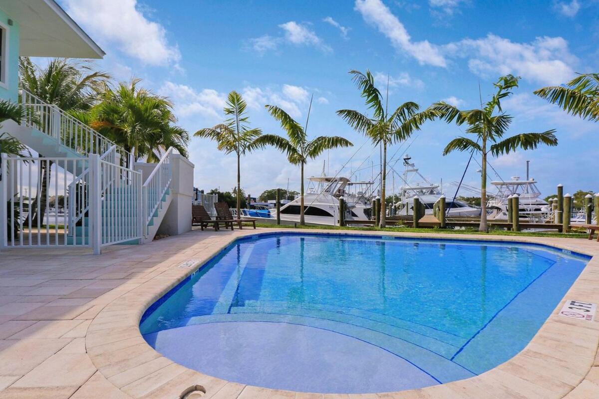 Apartment Sailfish 1 - Waterfront & Pet Friendly